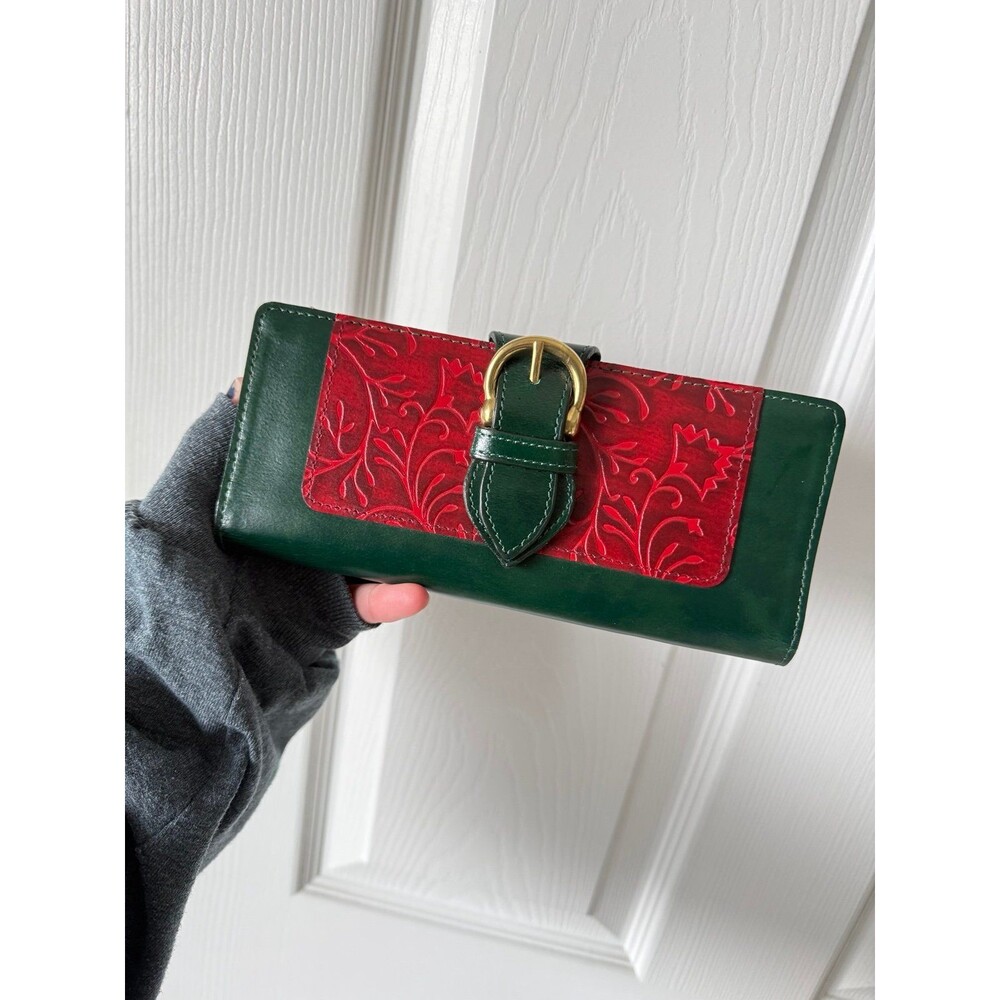 beautiful wallet